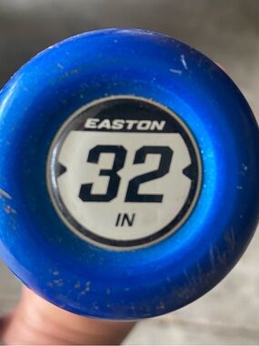 Blue Easton Sapphire Fastpitch Softball Bat